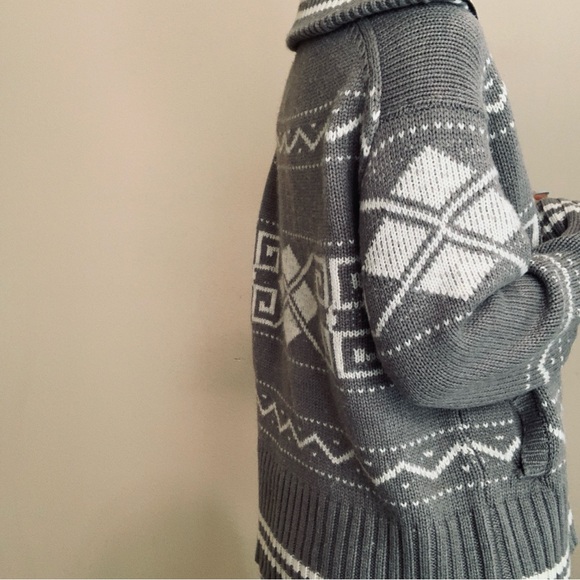 $198 Brand New Magaschoni - Picture 6 of 8